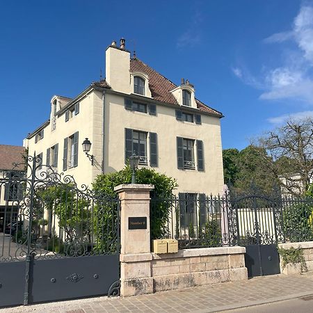 ムルソー Number 8 Bed & Breakfast エクステリア 写真