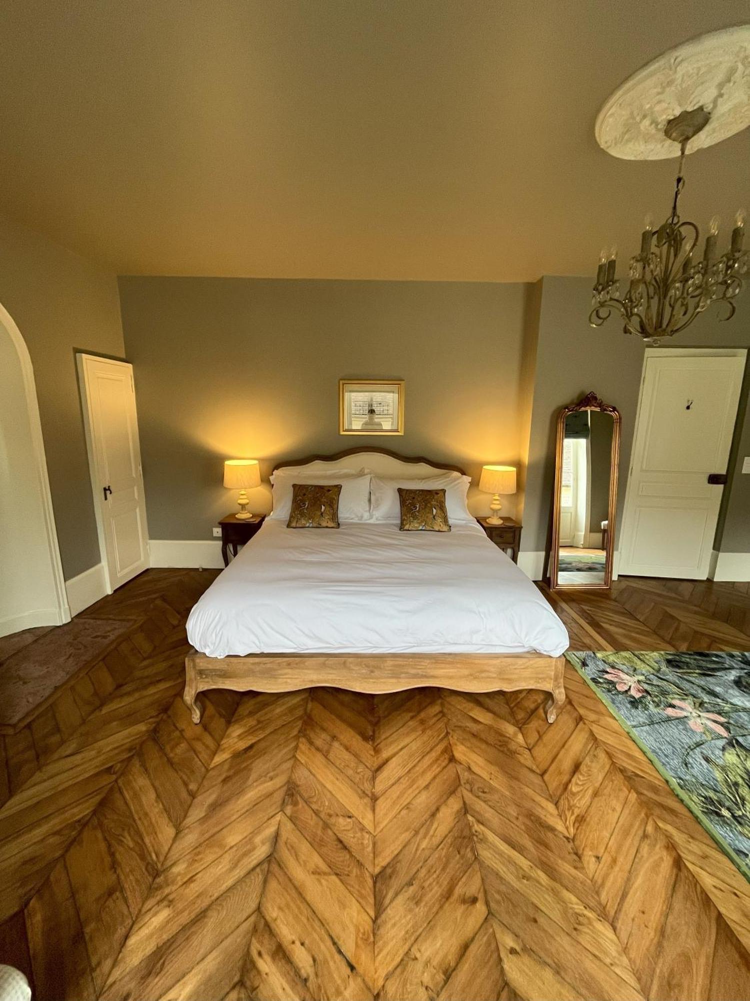 ムルソー Number 8 Bed & Breakfast エクステリア 写真